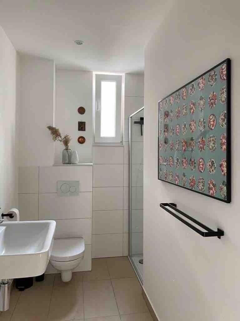 Discovair Eisenach - 3-Zi-Apartment Milan- Schwimmbad-Nah Mit Netflix Ngoại thất bức ảnh